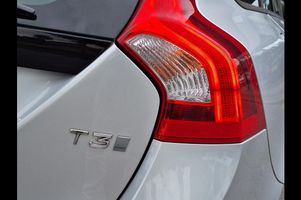 Volvo V60 1.5 T3 Polar+ Automaat | Bi xenon | Climate | Navi | Stoelverwarming V+A |
