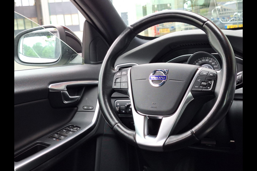 Volvo V60 1.5 T3 Polar+ Automaat | Bi xenon | Climate | Navi | Stoelverwarming V+A |