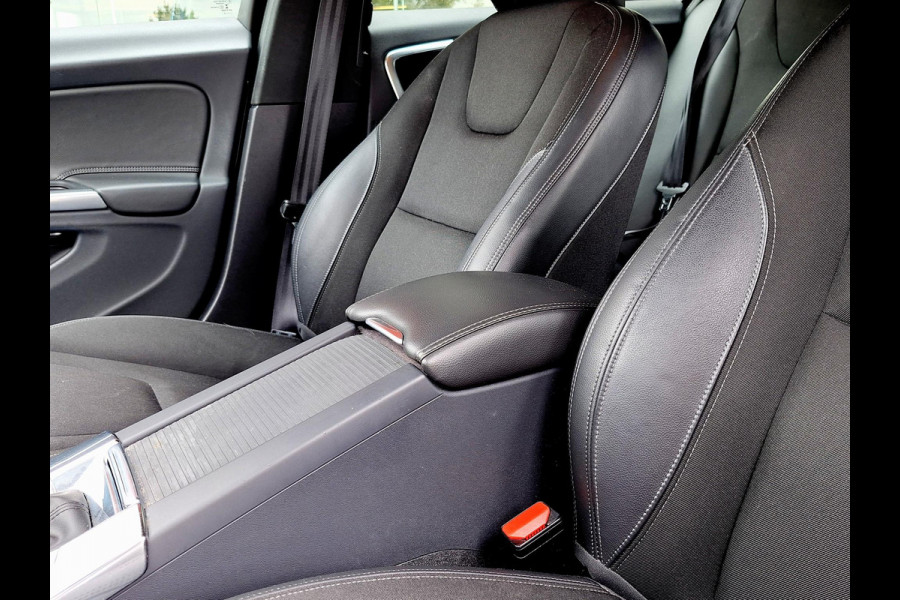 Volvo V60 1.5 T3 Polar+ Automaat | Bi xenon | Climate | Navi | Stoelverwarming V+A |