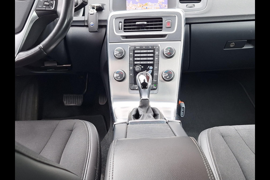 Volvo V60 1.5 T3 Polar+ Automaat | Bi xenon | Climate | Navi | Stoelverwarming V+A |