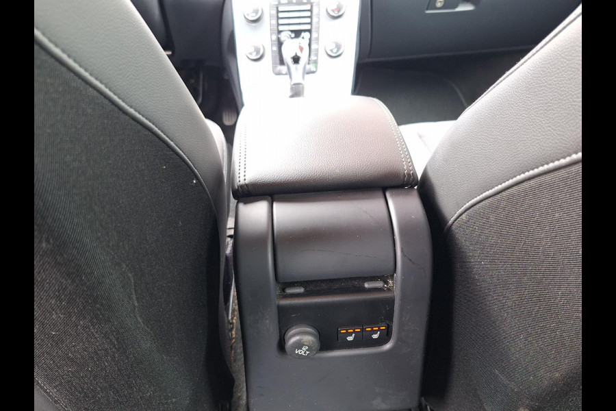 Volvo V60 1.5 T3 Polar+ Automaat | Bi xenon | Climate | Navi | Stoelverwarming V+A |