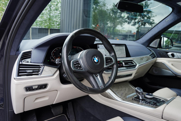BMW X7 X-Drive 40 I / 6 Persoons / B&W Diamond / Massage / Trekhaak