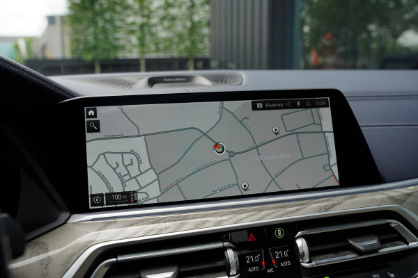 BMW X7 X-Drive 40 I / 6 Persoons / B&W Diamond / Massage / Trekhaak