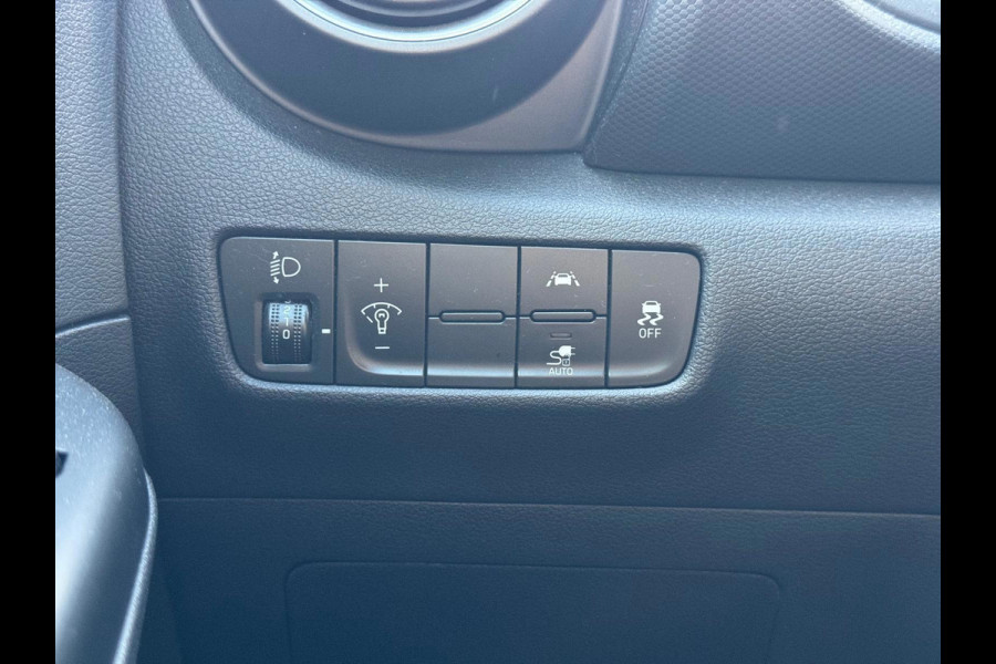 Hyundai Kona EV Comfort 39 kWh | Navi, Camera, Stoel+Stuurverw., Cruise, Climate | Dealeronderhouden |