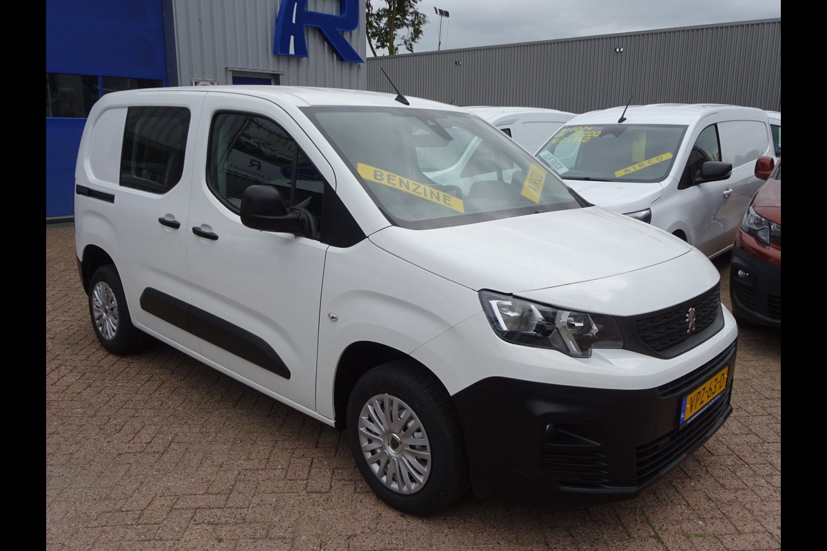 Peugeot Partner 1.2 PureTech Pro BENZINE AIRCO NAVI CRUISE CONTROL PDC SCHUIFDEUR