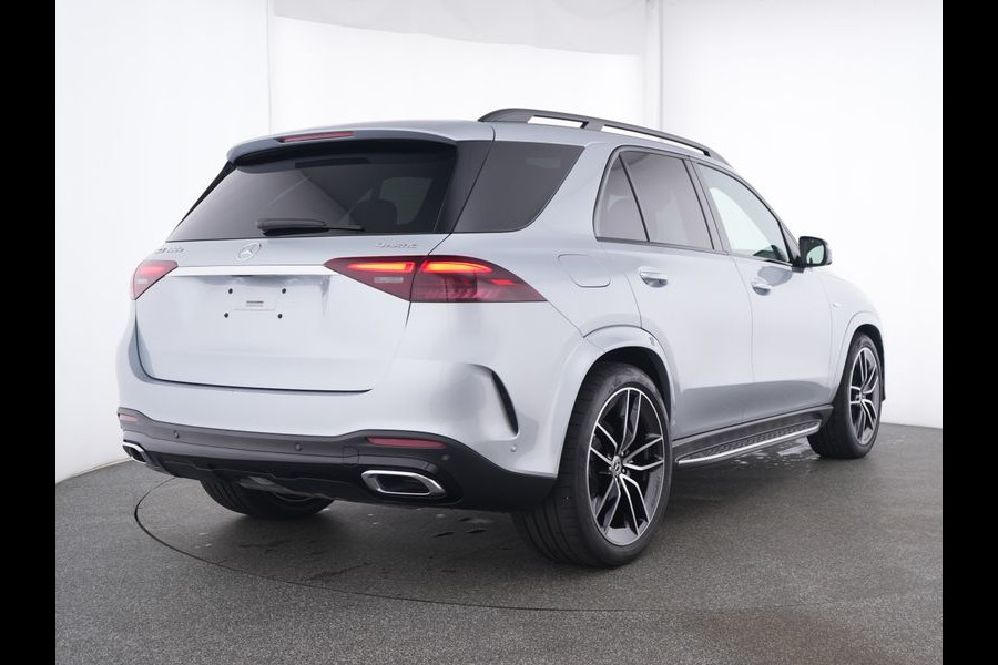 Mercedes-Benz GLE 400 e 4MATIC AMG Plug-In Hybride Trekhaak | AMG Line | Night Pakket | Airmatic | Panorama Schuif-Kanteldak | Memory Voorstoelen. Inclusief 24 maanden Mercedes-Benz Certified garantie voor Europa.