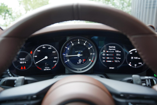 Porsche 911 992 3.0 Carrera 4 GTS / Clubleder / 18 Weg / Pano
