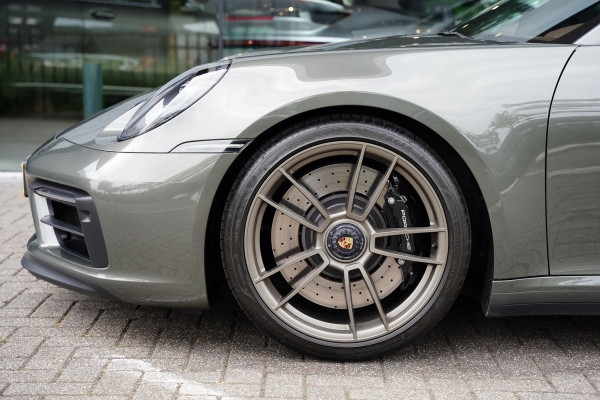 Porsche 911 992 3.0 Carrera 4 GTS / Clubleder / 18 Weg / Pano