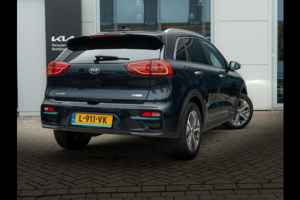 Kia e-Niro DynamicPlusLine 64 kWh | Schuif-kanteldak | Cruise | Clima | Carplay | Keyless | Stoel-stuurverwarming | Navi |