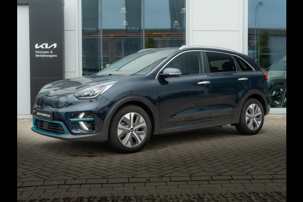 Kia e-Niro DynamicPlusLine 64 kWh | Schuif-kanteldak | Cruise | Clima | Carplay | Keyless | Stoel-stuurverwarming | Navi |