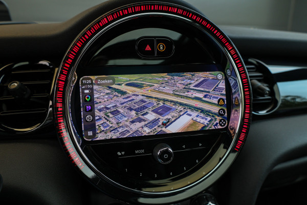MINI 3-deurs 1.5 Cooper Classic | PANO | HUD | CAMERA | KEYLESS | LEDER |