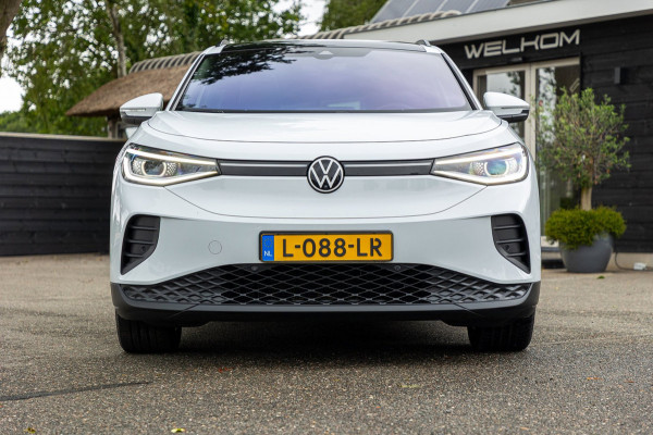 Volkswagen ID.4 Tech 77 kWh Soh 89% I Trekhaak I IQ Light I Panoramadak I Luxe interieur I ergoActive I Adaptive Cruise I BTW