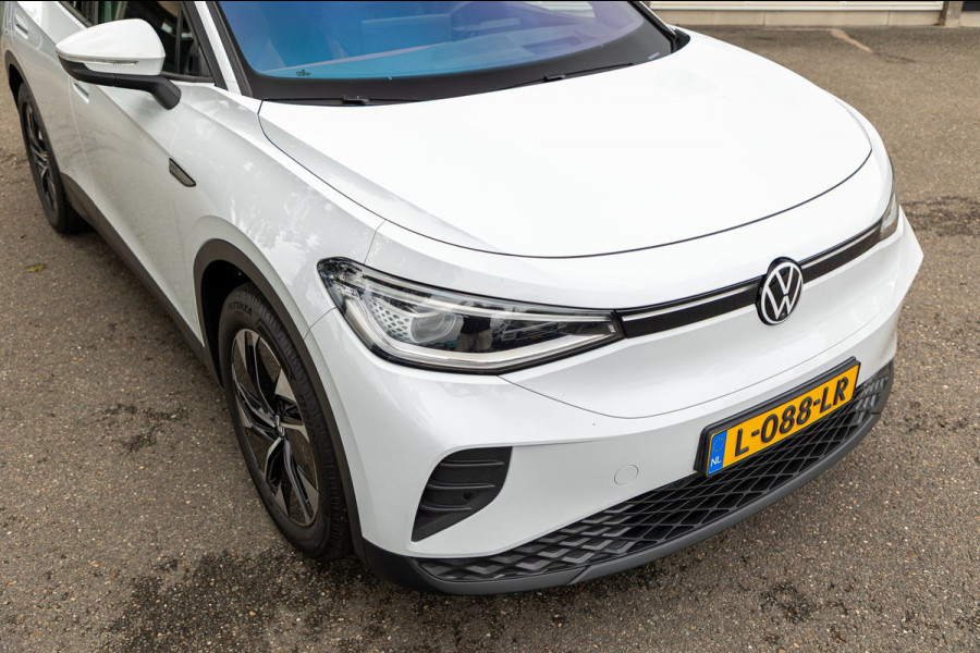 Volkswagen ID.4 Tech 77 kWh Soh 89% I Trekhaak I IQ Light I Panoramadak I Luxe interieur I ergoActive I Adaptive Cruise I BTW