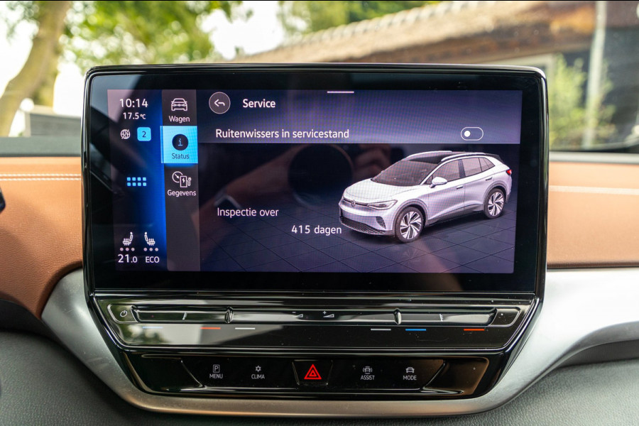 Volkswagen ID.4 Tech 77 kWh Soh 89% I Trekhaak I IQ Light I Panoramadak I Luxe interieur I ergoActive I Adaptive Cruise I BTW