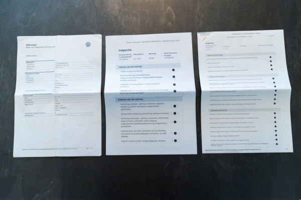 Volkswagen ID.4 Tech 77 kWh Soh 89% I Trekhaak I IQ Light I Panoramadak I Luxe interieur I ergoActive I Adaptive Cruise I BTW