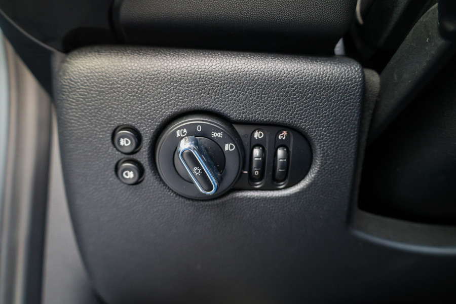 MINI 3-deurs 1.5 One | PANO | CARPLAY | PDC | CRUISE |