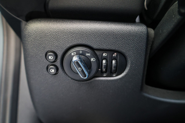 MINI 3-deurs 1.5 One | PANO | CARPLAY | PDC | CRUISE |