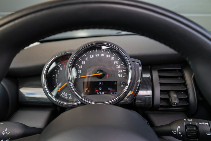 MINI 3-deurs 1.5 One | PANO | CARPLAY | PDC | CRUISE |