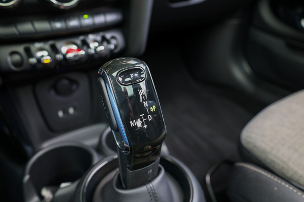 MINI 3-deurs 1.5 One | PANO | CARPLAY | PDC | CRUISE |