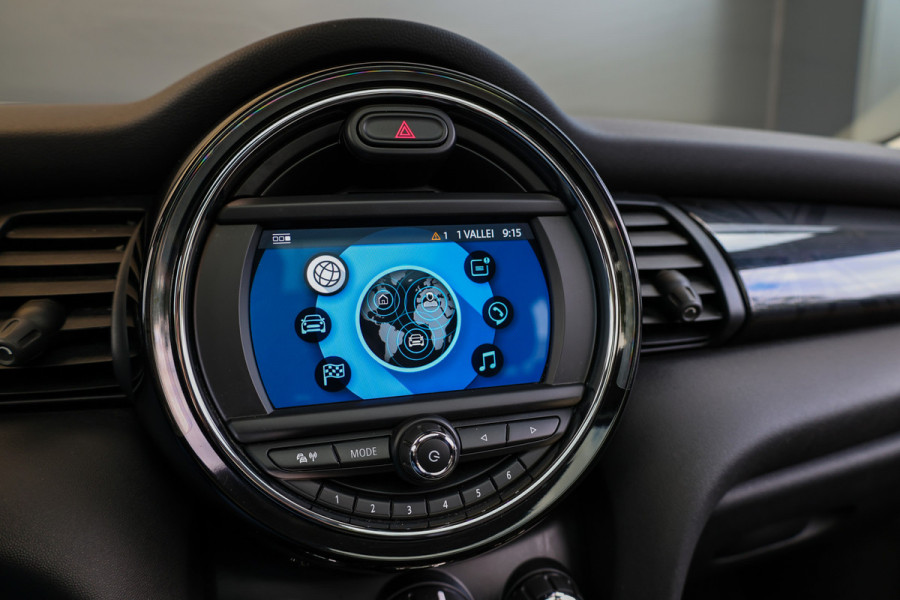MINI 3-deurs 1.5 One | PANO | CARPLAY | PDC | CRUISE |