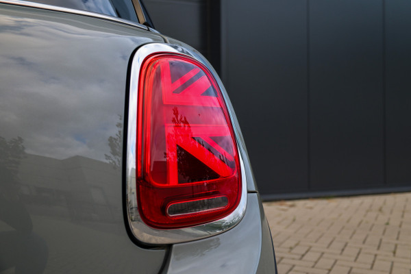 MINI 3-deurs 1.5 One | PANO | CARPLAY | PDC | CRUISE |