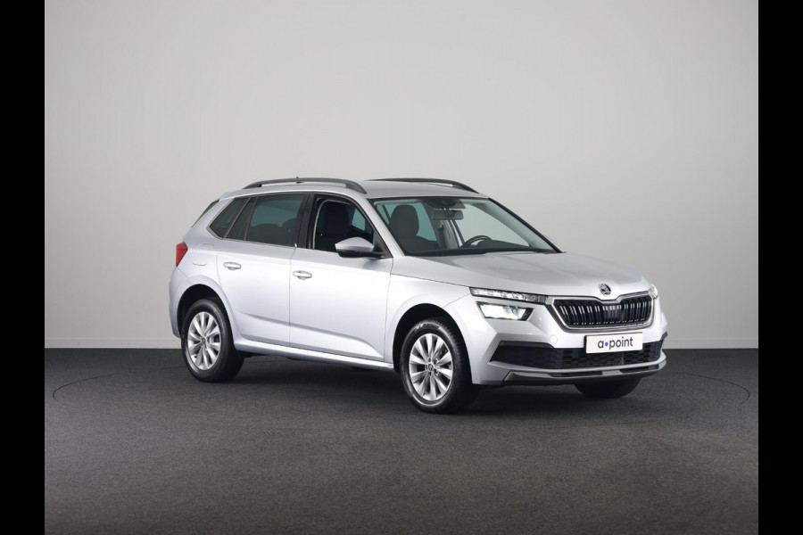Škoda Kamiq 1.0 TSI Ambition 110pk | Navigatie via App |  Cruise control | LED koplampen | Apple Carplay/Android Auto | Lichtmetalen velgen 16 inch | Parkeersensoren achter | Cruise controle