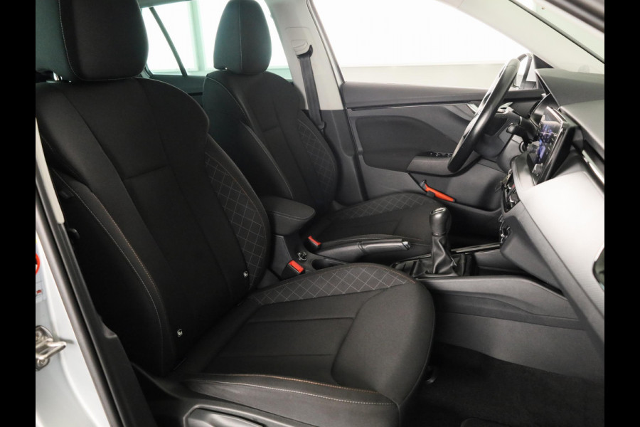 Škoda Kamiq 1.0 TSI Ambition 110pk | Navigatie via App |  Cruise control | LED koplampen | Apple Carplay/Android Auto | Lichtmetalen velgen 16 inch | Parkeersensoren achter | Cruise controle