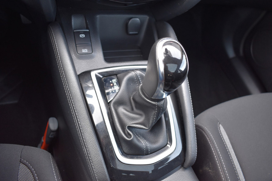 Nissan QASHQAI 1.3 DIG-T Acenta Trekhaak Panodak automaat Camera