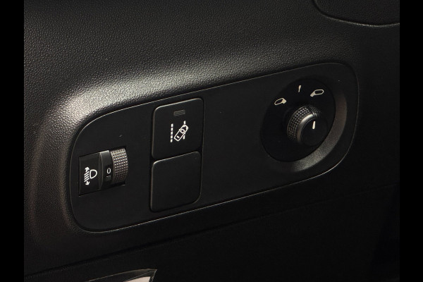 Citroën C3 1.2 PureTech S&S Shine | 110 PK | Distributieriem vervangen | NL-Auto | All-Season banden | Camera | Navigatie