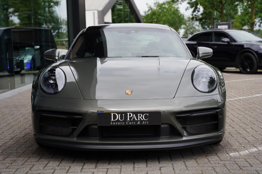 Porsche 911 992 3.0 Carrera 4 GTS / Clubleder / 18 Weg / Pano