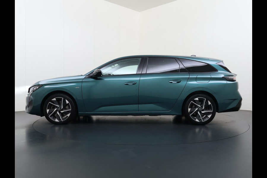 Peugeot 308 SW 1.6 Plug-in Hybrid 180 Allure PHEV | STOELVERWARMING| DEALER ONDERHOUDEN| DODE HOEK SENSOR| ACHTERUITRIJCAMERA| RIJKLAARPRIJS INCL. 12 MND BOVAG GARANTIE|