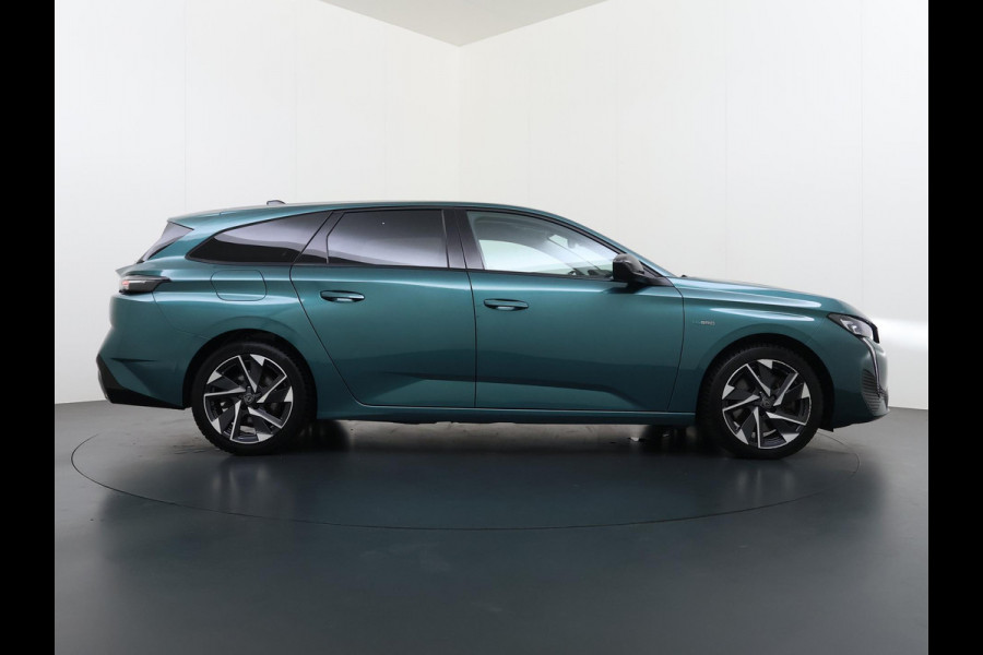 Peugeot 308 SW 1.6 Plug-in Hybrid 180 Allure PHEV | STOELVERWARMING| DEALER ONDERHOUDEN| DODE HOEK SENSOR| ACHTERUITRIJCAMERA| RIJKLAARPRIJS INCL. 12 MND BOVAG GARANTIE|