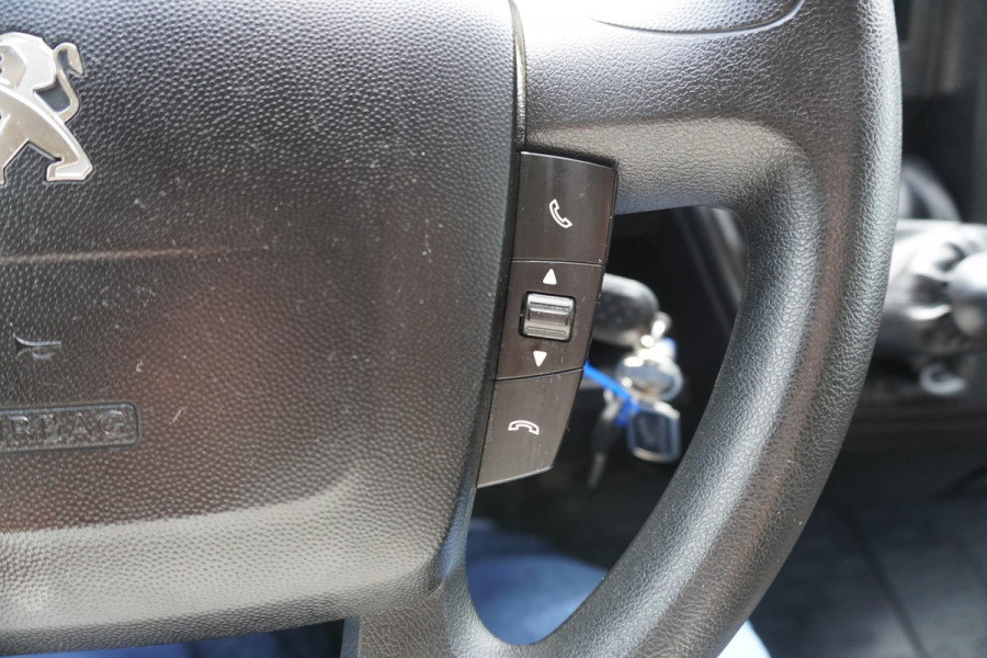 Peugeot Boxer 335 2.0 BlueHDI 131PK L3 Pro Meubelbak Airco | Camera | Navi | achterdeuren