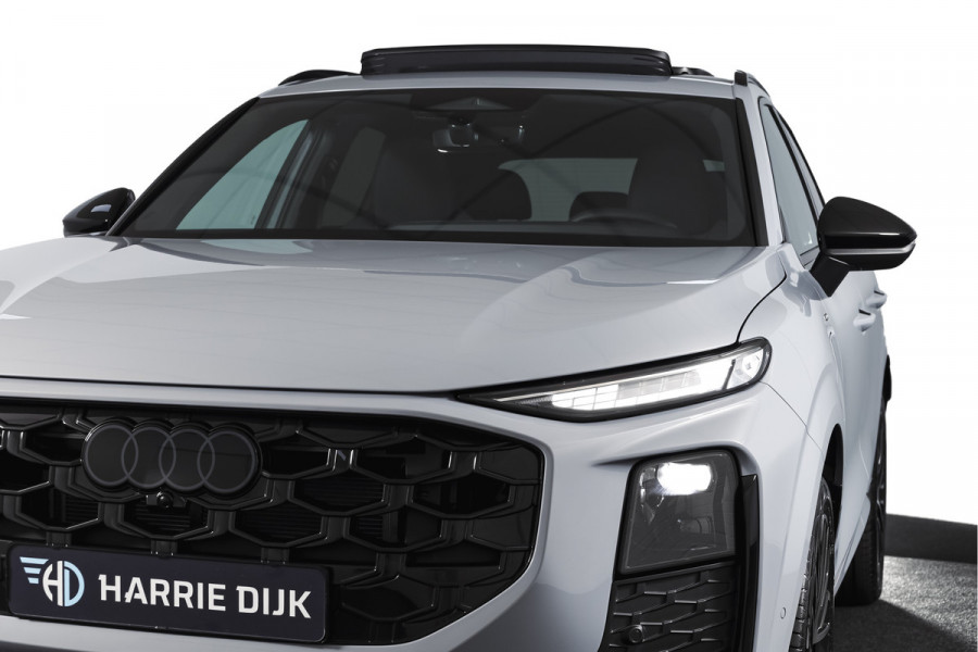 Audi Q3 1.5 e-hybrid 272 PK S edition | S/K-Panodak | Elek. Trekhaak | Tech Pack Plus | Adapt. Cruise | Stoel-+Stuurverw. | Camera | NAV+App. Connect | Elek. Klep | LM 20" | 7257