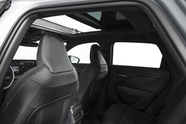 Audi Q3 1.5 e-hybrid 272 PK S edition | S/K-Panodak | Elek. Trekhaak | Tech Pack Plus | Adapt. Cruise | Stoel-+Stuurverw. | Camera | NAV+App. Connect | Elek. Klep | LM 20" | 7257