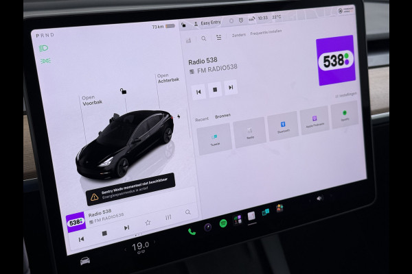Tesla Model 3 Long Range RWD 75 kWh SOH 93% Warmtepomp Panoramadak Navi Camera's Leder Memory Stuur+Stoelverwarming Traffic-Aware Cruise Control AMD Ryzen™ Elek.Achterklep Led