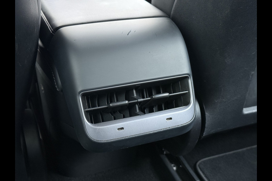 Tesla Model 3 Long Range RWD 75 kWh SOH 93% Warmtepomp Panoramadak Navi Camera's Leder Memory Stuur+Stoelverwarming Traffic-Aware Cruise Control AMD Ryzen™ Elek.Achterklep Led