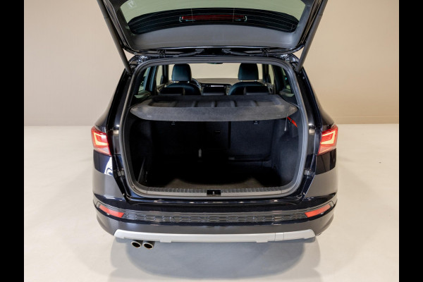 Seat Ateca 1.5 TSI FR Business Intense 150pk / Achteruitrijcamera / Trekhaak / Adaptieve cruise control / Lederen bekleding / Beats audio / Stoelverwarming / Navigatie / Apple carplay /