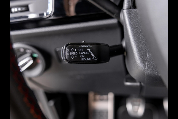 Seat Ateca 1.5 TSI FR Business Intense 150pk / Achteruitrijcamera / Trekhaak / Adaptieve cruise control / Lederen bekleding / Beats audio / Stoelverwarming / Navigatie / Apple carplay /