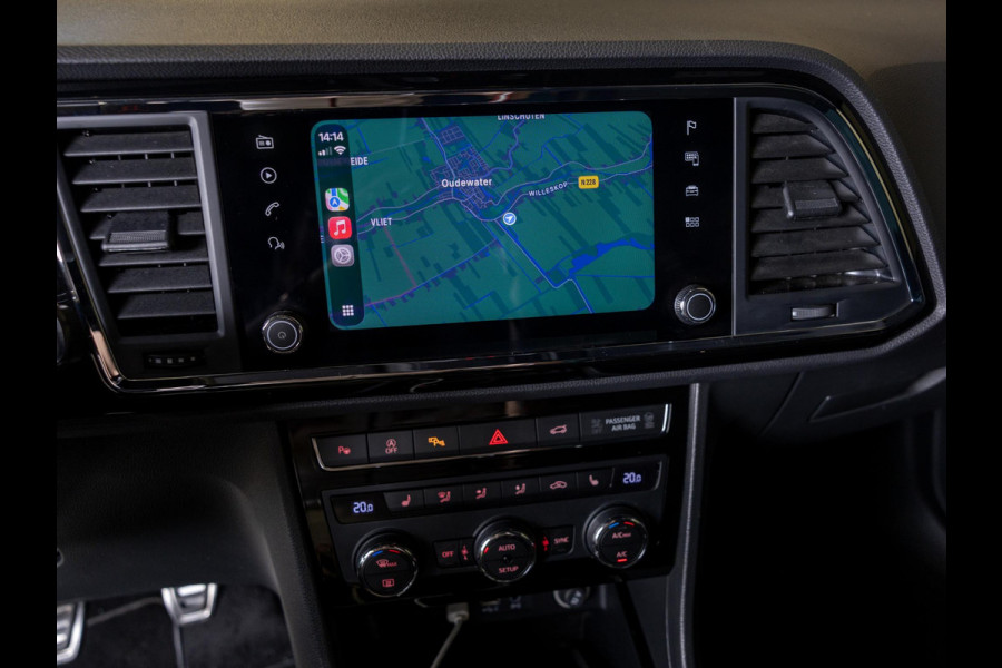 Seat Ateca 1.5 TSI FR Business Intense 150pk / Achteruitrijcamera / Trekhaak / Adaptieve cruise control / Lederen bekleding / Beats audio / Stoelverwarming / Navigatie / Apple carplay /