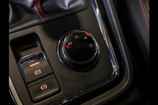 Seat Ateca 1.5 TSI FR Business Intense 150pk / Achteruitrijcamera / Trekhaak / Adaptieve cruise control / Lederen bekleding / Beats audio / Stoelverwarming / Navigatie / Apple carplay /