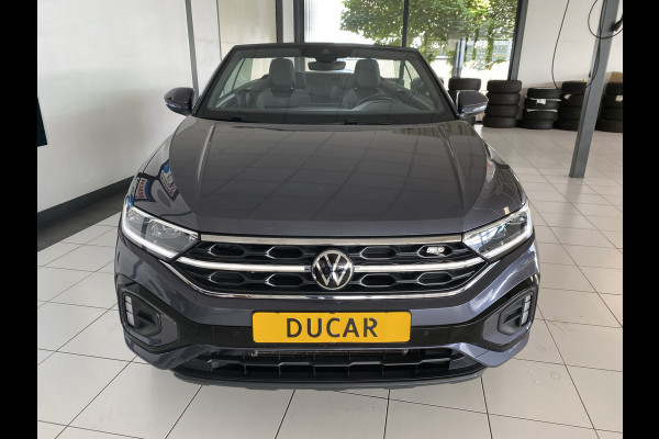 Volkswagen T-Roc Cabrio 1.5 TSI R-Line binnen en buiten Carplay / Camera / Stoelverw