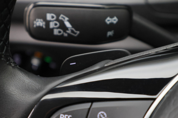 Volkswagen T-Roc 2.0 TSI 4Motion Sport Virtual Cockpit, LED, Camera, ACC, Apple Carplay, Trekhaak