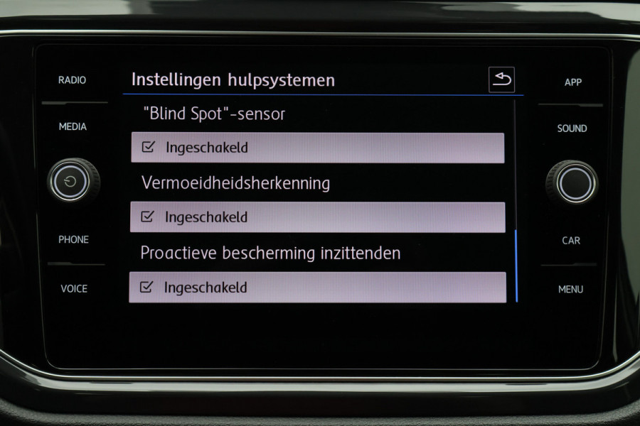 Volkswagen T-Roc 2.0 TSI 4Motion Sport Virtual Cockpit, LED, Camera, ACC, Apple Carplay, Trekhaak