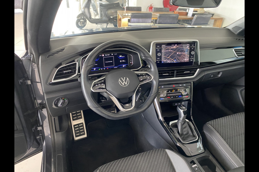 Volkswagen T-Roc Cabrio 1.5 TSI R-Line binnen en buiten Carplay / Camera / Stoelverw