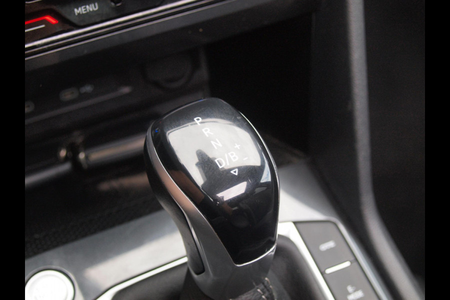 Volkswagen Tiguan 1.4 TSI eHybrid R-Line Business | NL-Auto | Panoramadak | Trekhaak | 360 Camera | Sfeerverlichting | ACC |
