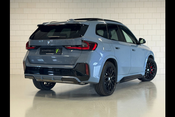 BMW X1 XDrive30e High Executive M Sport Pro | PANO | HARMAN KARDON | DRIVE PRO | PARK PRO | HEAD-UP | 20 INCH | FABRIEKSGARANTIE