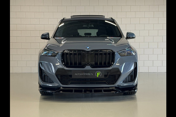 BMW X1 XDrive30e High Executive M Sport Pro | PANO | HARMAN KARDON | DRIVE PRO | PARK PRO | HEAD-UP | 20 INCH | FABRIEKSGARANTIE