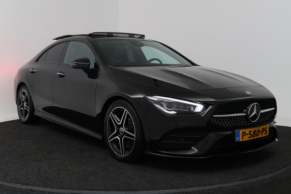 Mercedes-Benz CLA-Klasse 200 Business Solution AMG (PANORAMADAK, STOELVERWARMING, SFEERVERLICHTING, CAMERA, CRUISE CONTROL)