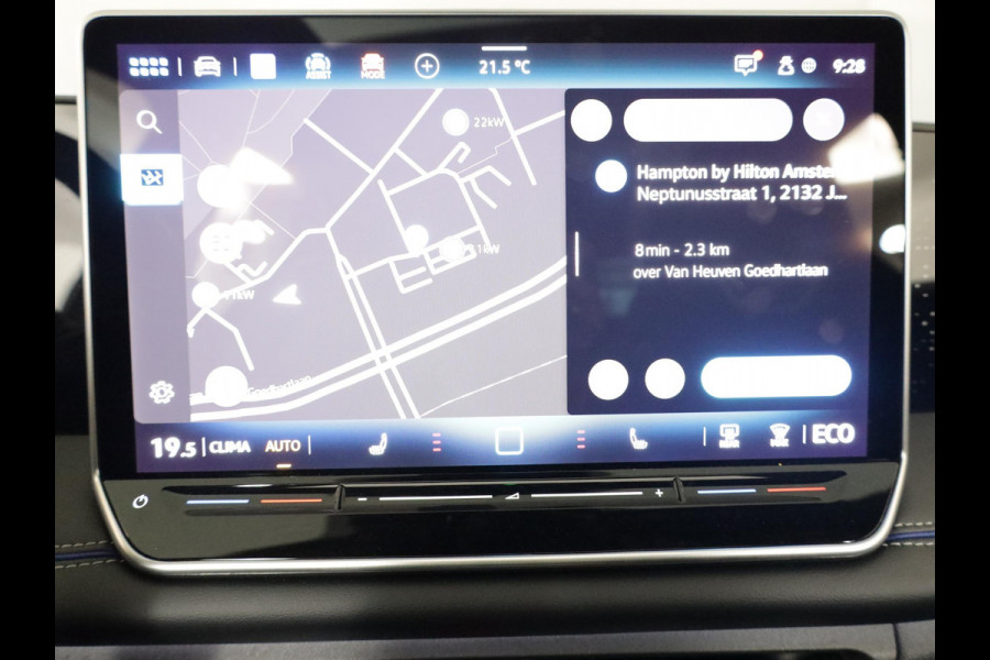 Volkswagen Tiguan 1.5 eHybrid R-Line Edition 204 pk Automaat (DSG) | Verlengde garantie | Navigatie | Panoramadak | Trekhaak (wegklapbaar) | Parkeersensoren (Park assist) | Rondomzicht camera | Black Style pakket | R-Line |